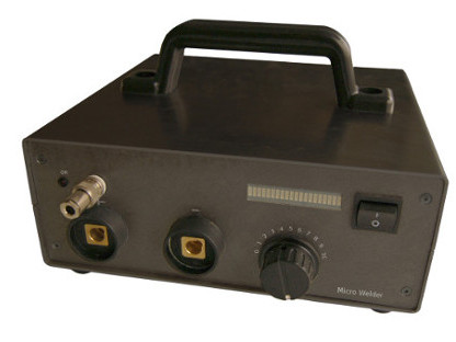Light weight micro welder for electrodes and metal foils of up to 0,3 mm thickness (50 Ws)